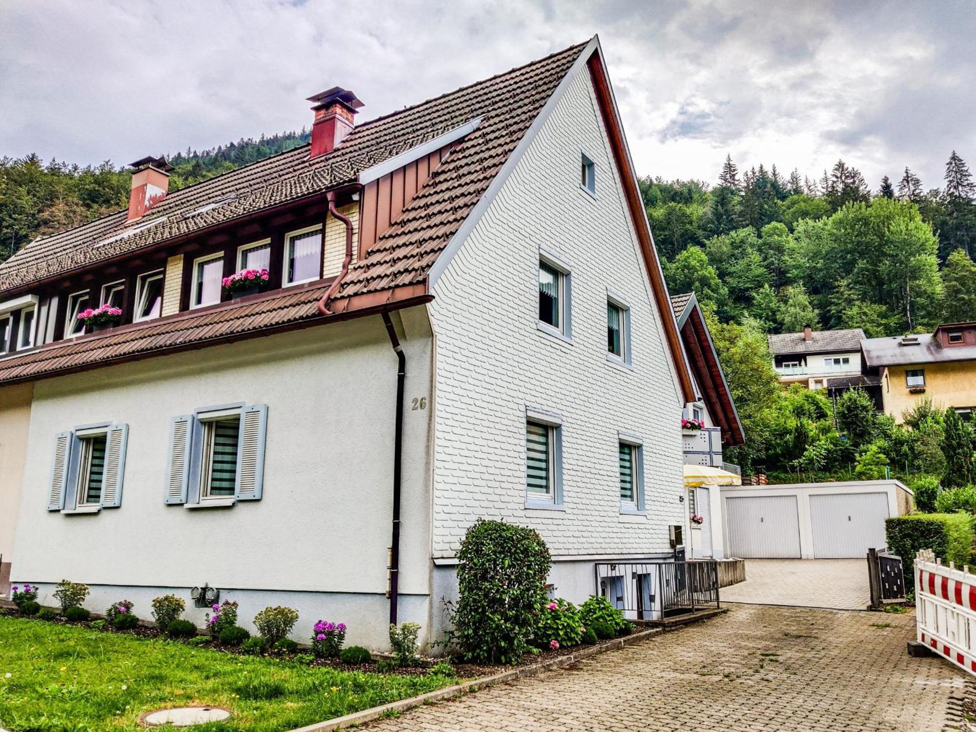 Ferienwohnung Ella, 95Qm, Terrasse Todtnau Exterior photo